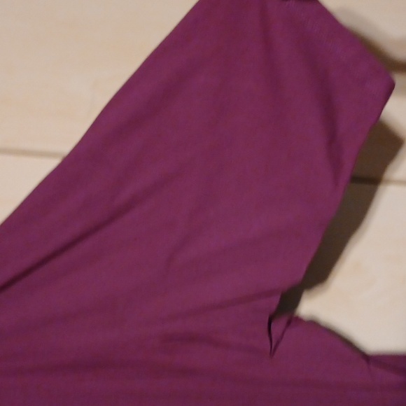 Burgundy Cotton Tee 4x - Picture 3 of 4